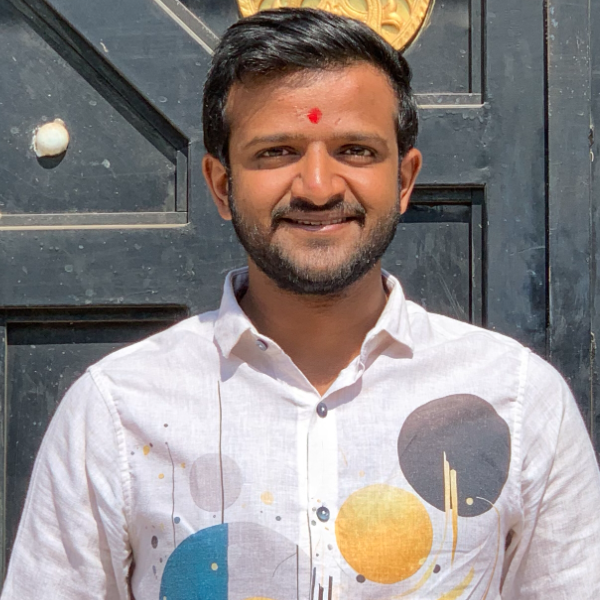 Dhola Romit