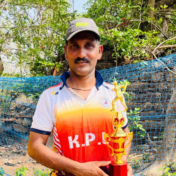 vasant NAIK