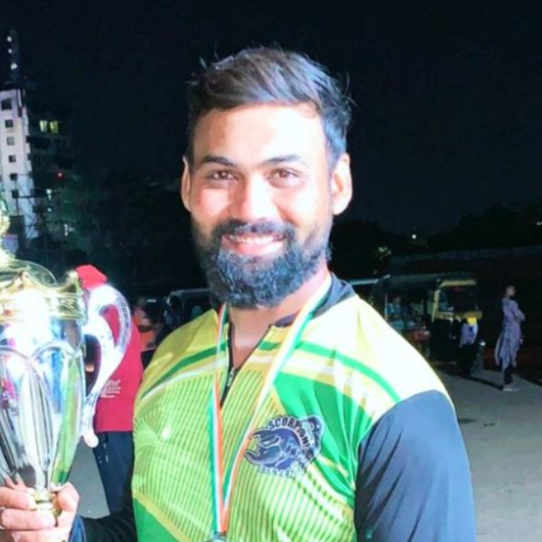 Kayasth Ravi R 